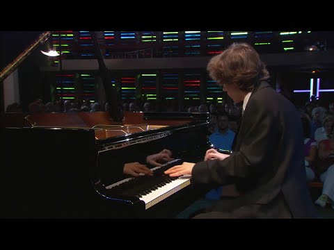 Rafał Blechacz - Chopin Sonata No.3 in B minor, Op.58