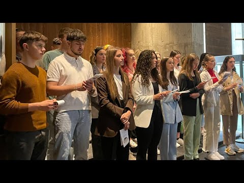 VIS Agape 🎼 Ime Ti je Sveti