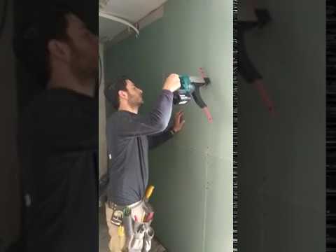 Juostinis suktuvas Makita DFR550Z; 18 V (be akumuliatoriaus ir pakrovėjo) video