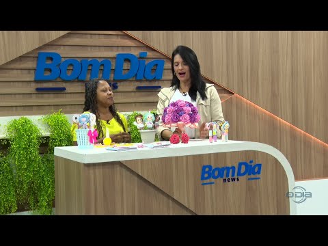 A artesã Nataline Paiva apresenta trabalho de decoração em EVA 03 02 2023