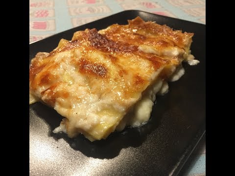 lasagne fatte in casa ai 4 formaggi più 1lasagne al forno