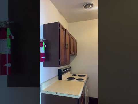 College Avenue, West-528 - Video 3 of 3