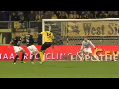 Arnaud Sutchuin Djoum [3-0] Roda JC Kerkrade - RKC Waalwijk 27 april 2013