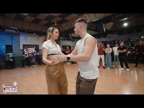 Alex y Laïs - Calumnia by Carlos Rivera ft. Prince Royce