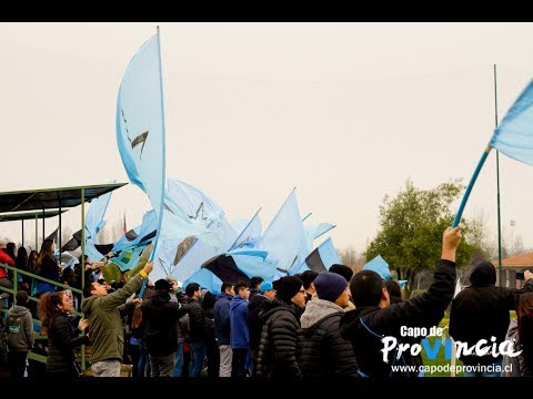 "Banderazo hinchas de O'Higgins en la previa ante Colo Colo." Barra: Trinchera Celeste • Club: O'Higgins