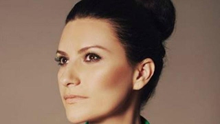 Laura Pausini, scomparsa la nipotina di 3 anni. Ecco il commovente annuncio su Facebook