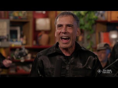 Arnaldo Antunes : Tiny Desk Brasil