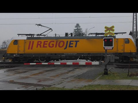 Železniční přejezd Nezamyslice - P7198 - 6.1.2024