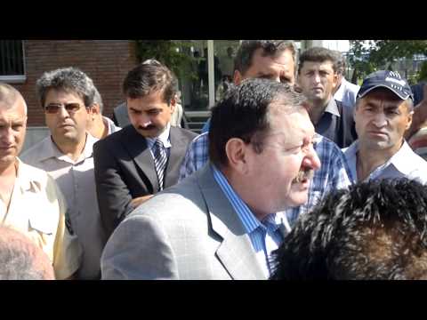 Directorul de la Oltchim Ramnicu Valcea, Constantin Roibu, agresorul de ziaristi