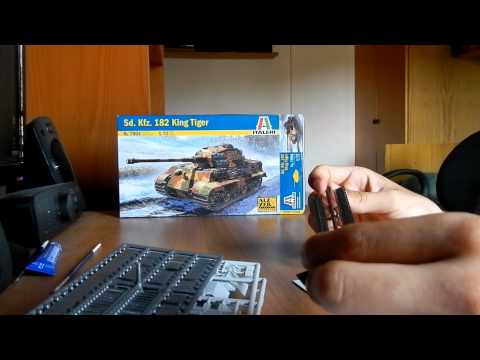 Italeri - Sd.Kfz. 182 King Tiger, 1/72, 7004 video