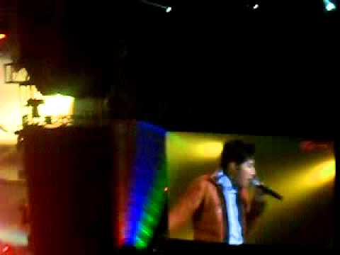 130302 What Time is it: 2PM Live in Manila HOT