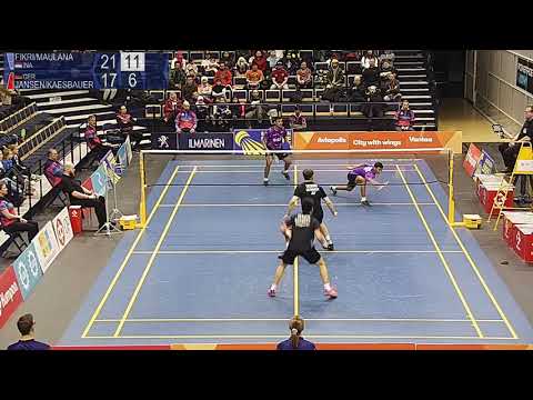 A good rally from men's doubles' final
