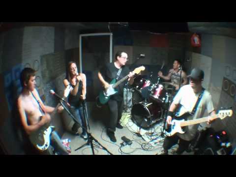 Shananagens - Open Up (Live at the swollen knuckle sweatlodge)