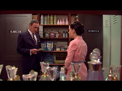 Amar C626 - Clara se marcha de la droguería