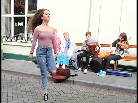 download lagu mp3 mp4 Co Clare Music Festival, download lagu Co Clare Music Festival gratis, unduh video klip Co Clare Music Festival