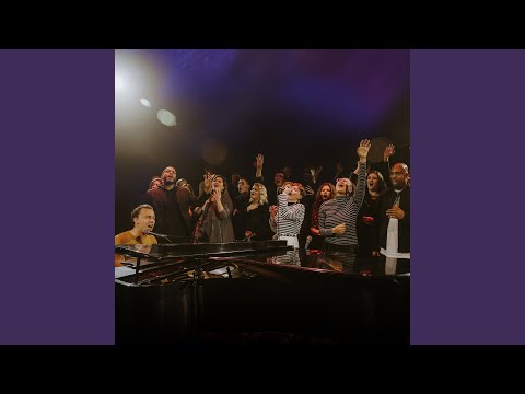 Be Enthroned (Spontaneous) (Live)