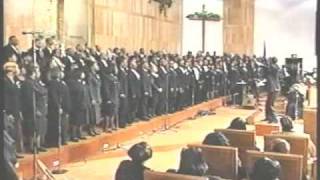 Detroit Mass Choir - The Storm Is Passing Over