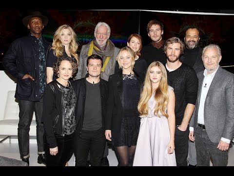 The Hunger Games: Mockingjay - NYC Press Conference (PART 1 - 40 minutes)