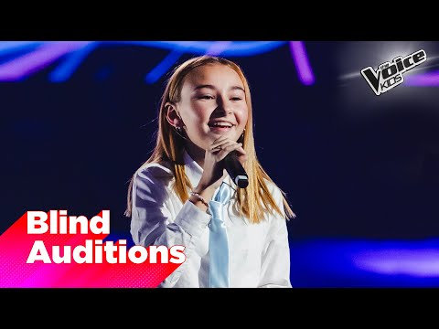 Rebecca porta “La donna cannone” di De Gregori | The Voice Kids Italy Blind Auditions