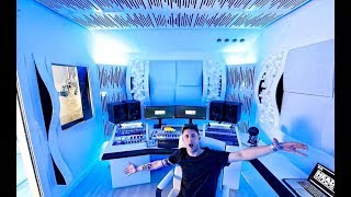 Luca Testa is LIVE from his studio!