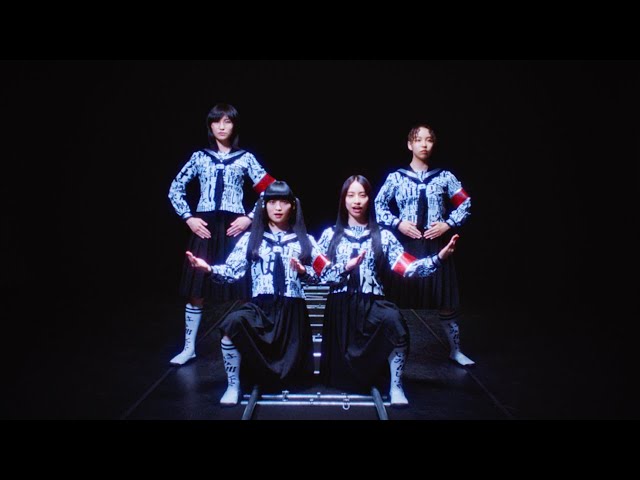 新しい学校のリーダーズがカメラマンにも挑戦!!話題の新曲「Change」のMVが本日公開!! 2 YouTubeサムネイル
