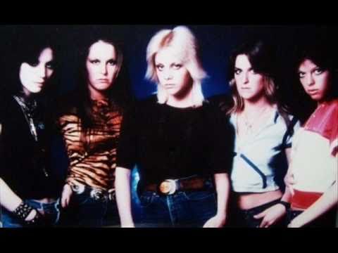 The Runaways - I Wanna Be Where The Boys Are