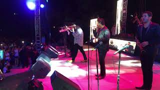 CHUY LIZARRAGA-"Casada O No" EN VIVO