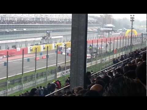 Monza rally show 2012   graziano rossi derapata rettilineo, master show!