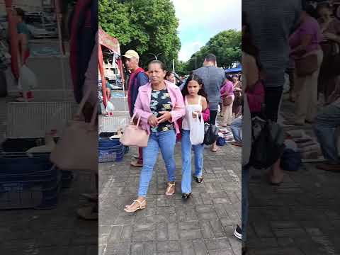 11/04/2026. Feira livre de Taiobeiras-MG