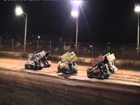6 LAP SPRINTCAR RACE TO DETERMINE POLE AT MARYBOROUGH SPEEDWAY.12th.NOV 2011.