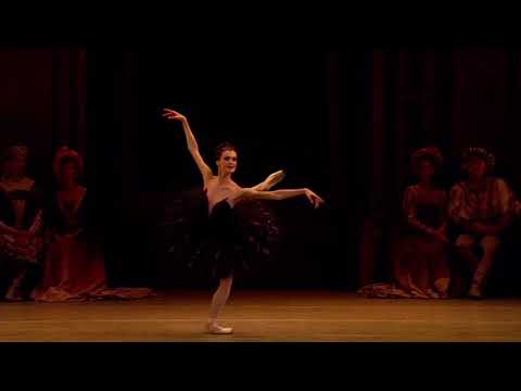 SWAN LAKE - Odile Variation (Ulyana Lopatkina - Mariinsky Ballet)