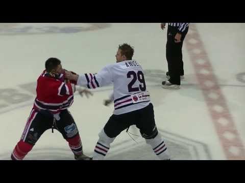 Sébastien Laferrière vs Brett Angel