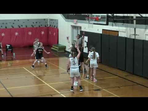 Chardon Girls 8 vs. Eastlake - February 1, 2022