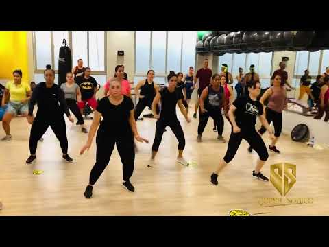 Virtual Diva x Muévelo | Don Omar & Lirico En La Casa | Zumba | Coreografía Super Sonico Zumba