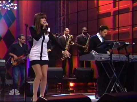 Nikki & Rich Cat and Mouse