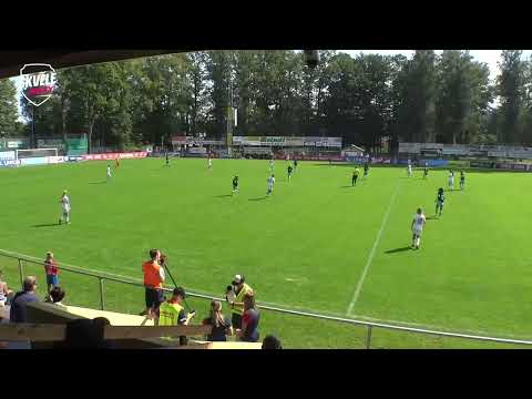 Skvěle, holky! Přihrávka