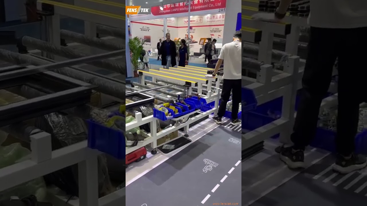 Windoor facade expo aluminium window machine #shorts