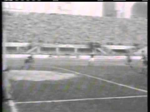 1953 December 27 Bologna 2 -AC Milan 1 Italian Serie A