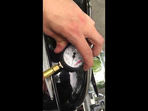 Harley Fuel Pressure Gauge: Static / Load (MC800)