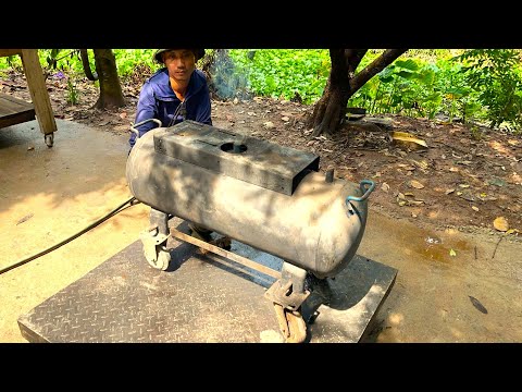 Restoring A Rusty Old Air Compressor Motor // Restoring A Classic Air Compressor