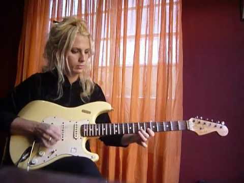 far beyond the sun cover de yngwie malmsteen por valeria terraz