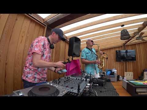 Triangle Sun - Beautiful (feat Dj - Guitar - Saxophone live edit)