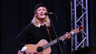 Jill Sobule &quot;I Kissed A Girl&quot; 2017 DURANGO Songwriters Expo Denver