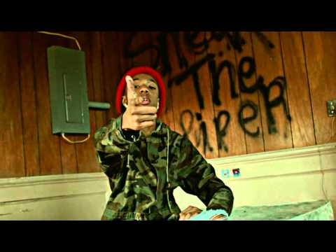 SneakThePiper X BambataBelair- House