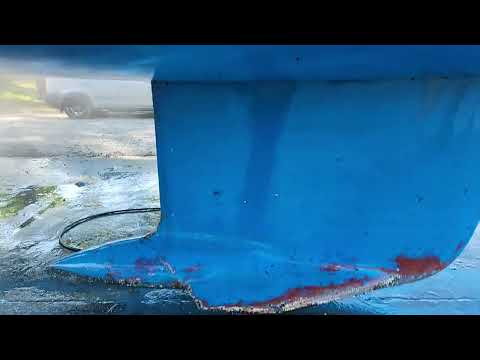 Pettit Vivid Bottom Paint after 3.5 years!