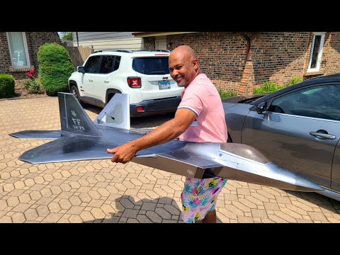 X-132 Turbine Powered Alpha-Tech F-22 First Start and Taxi Test!