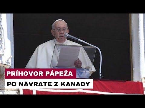 Deň po návrate z Kanady pápež požehnal pútnikom pri Anjel Pána