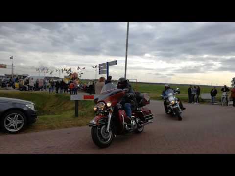download lagu mp3 mp4 Motorclub Zwartemeer, download lagu Motorclub Zwartemeer gratis, unduh video klip Motorclub Zwartemeer
