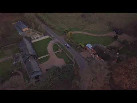 download lagu mp3 mp4 Range Rover Chauffeur Service, download mp3 Range Rover Chauffeur Service free download mp3, download mp3 Range Rover Chauffeur Service