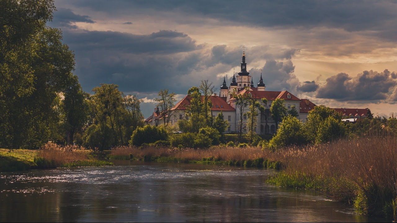 18.7.2021. У 21:30, УЖИВО МОЛИТВА И РАЗГОВОР СА О. ДЕЈАНОМ КРСТИЋЕМ